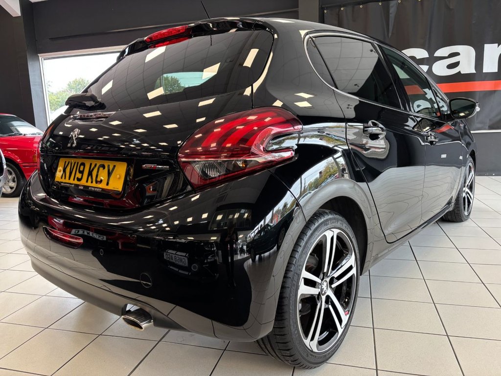 Used Peugeot 208 2019 for sale - 76223752: Photo 13