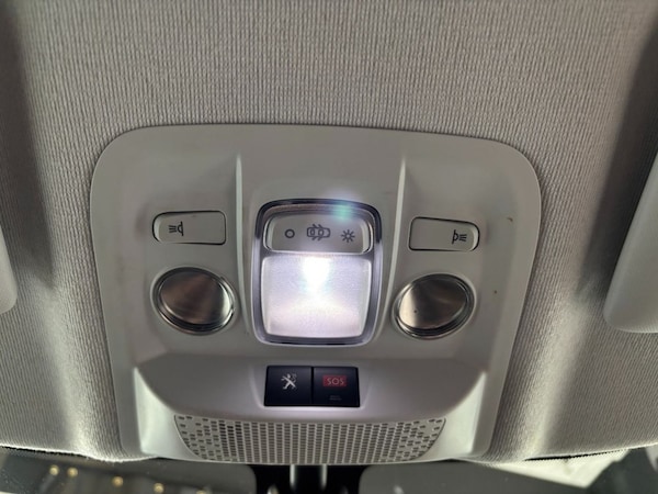 Used Peugeot 208 2019 for sale - 76223752: Photo 45