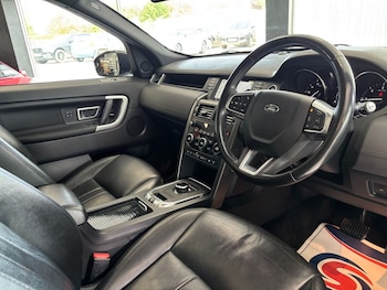 Used Land Rover Discovery Sport 2019 for sale - 78500733: Photo