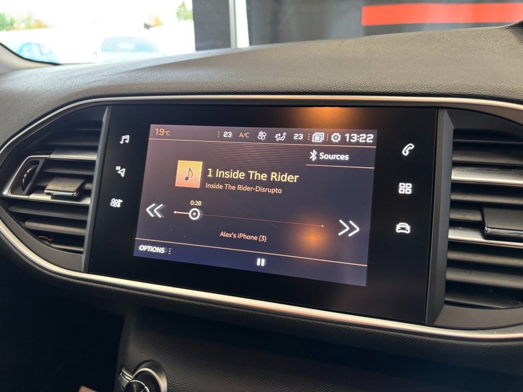 Used Peugeot 308 2019 for sale - 76469629: Photo 35