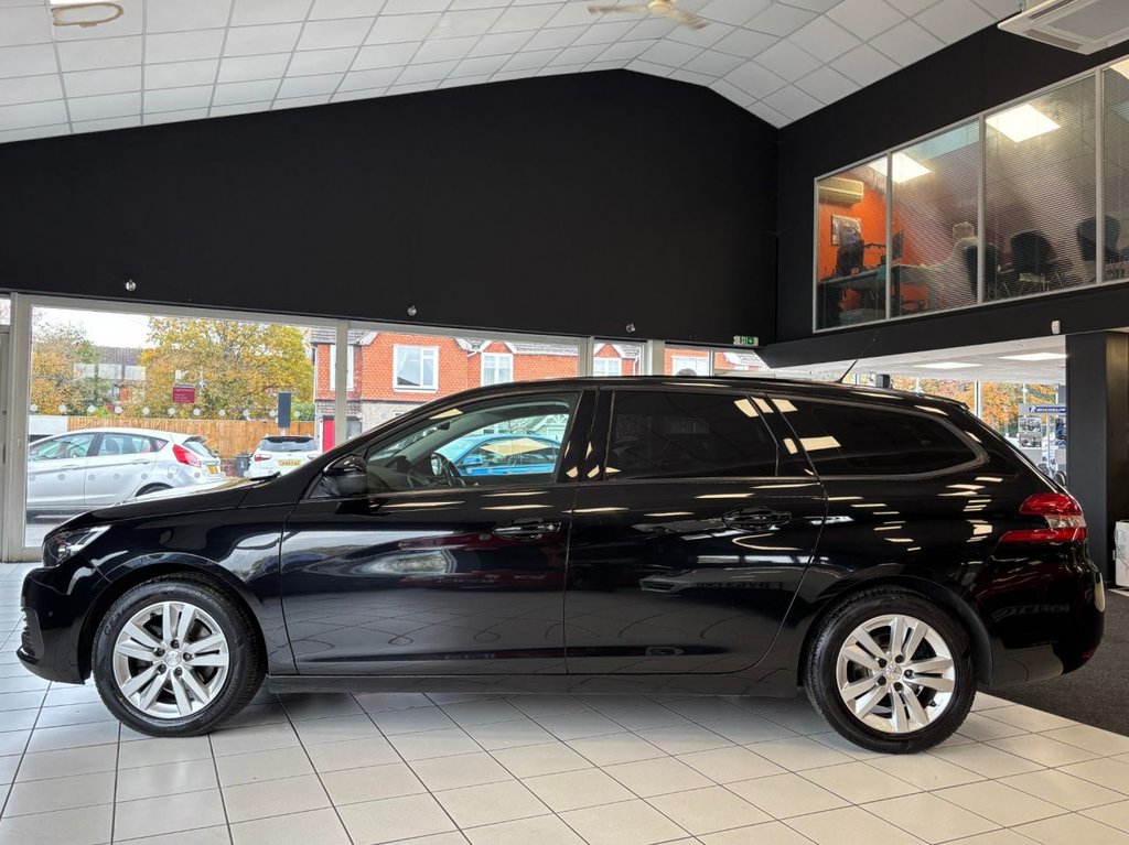 Used Peugeot 308 2019 for sale - 76469629: Photo 9