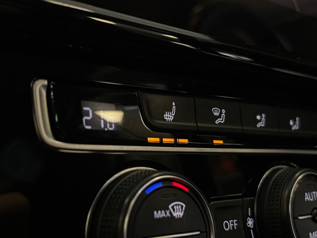 Used Volkswagen Golf 2020 for sale - 77620894: Photo 32