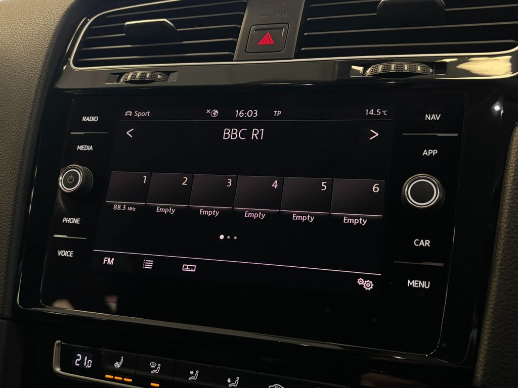 Used Volkswagen Golf 2020 for sale - 77620894: Photo 45