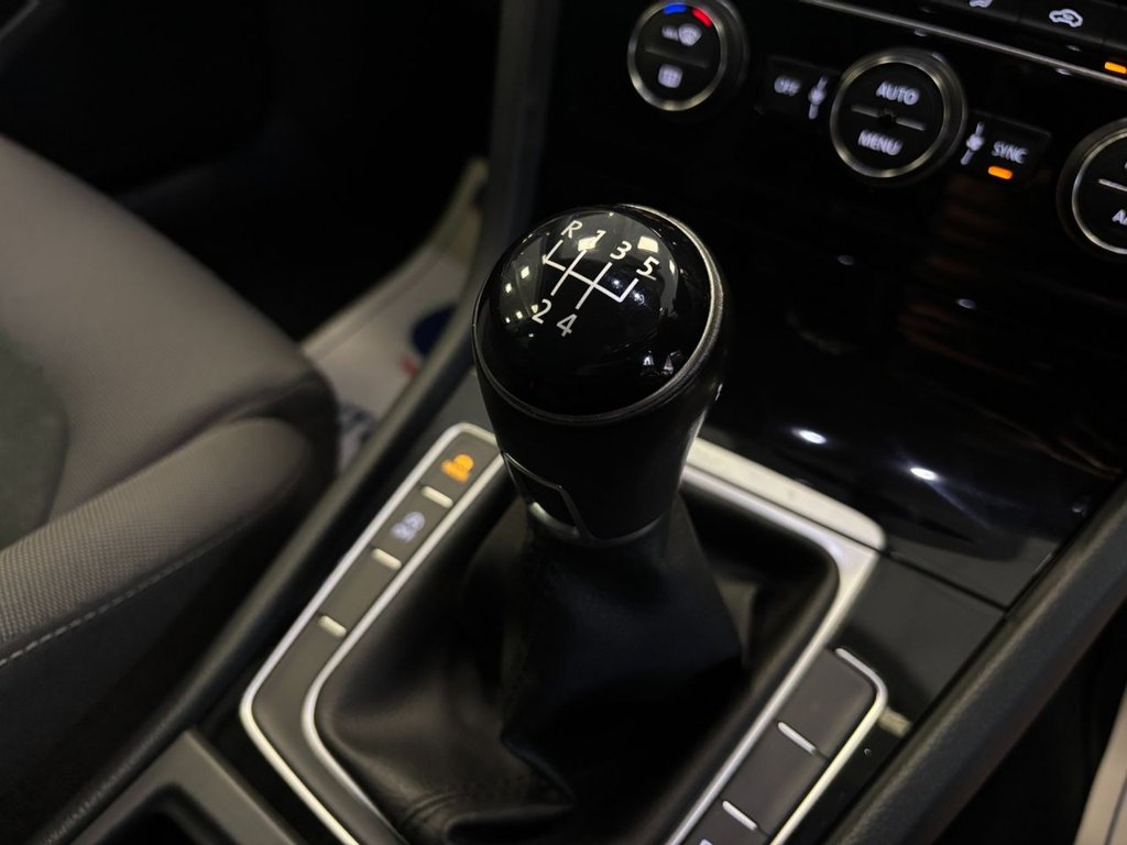 Used Volkswagen Golf 2020 for sale - 77620894: Photo 46