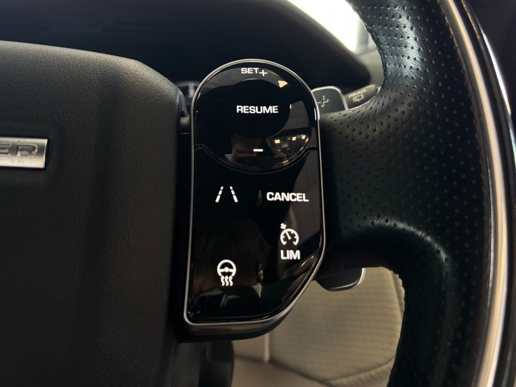 Used Land Rover Range Rover Velar 2018 for sale - 77966715: Photo 33