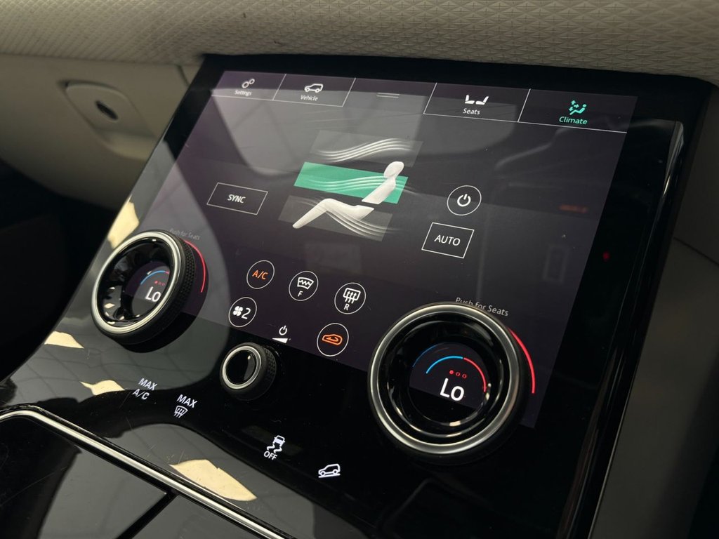 Used Land Rover Range Rover Velar 2018 for sale - 77966715: Photo 46