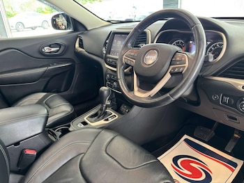 Used Jeep Cherokee 2014 for sale - 79450414: Photo