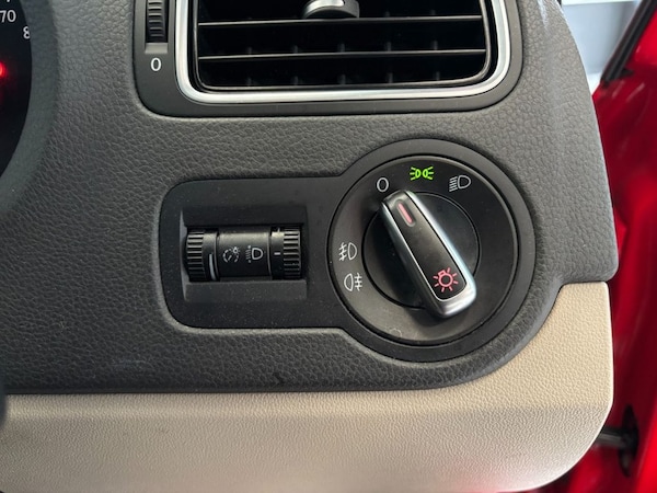 Used Volkswagen Polo 2013 for sale - 76210041: Photo 25