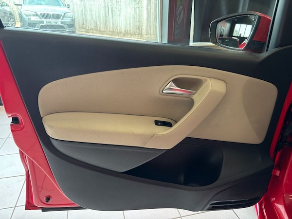 Used Volkswagen Polo 2013 for sale - 76210041: Photo 47