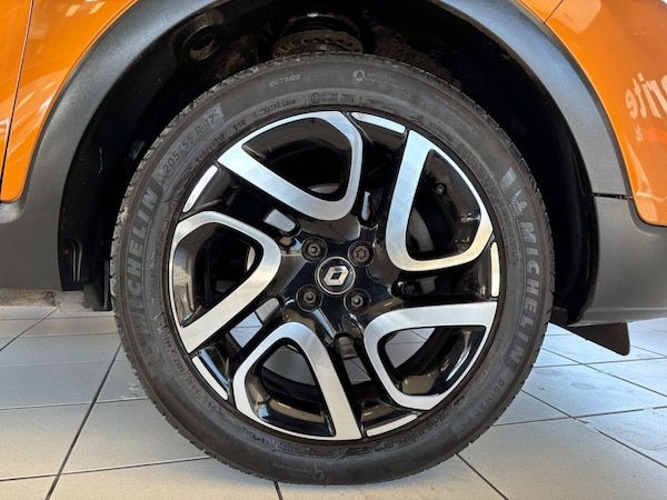 Used Renault Captur 2018 for sale - 76118775: Photo 15