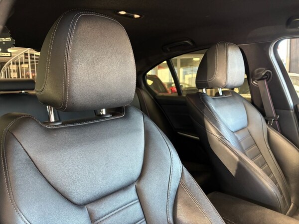 Used BMW 3 Series 2019 for sale - 76118919: Photo 23