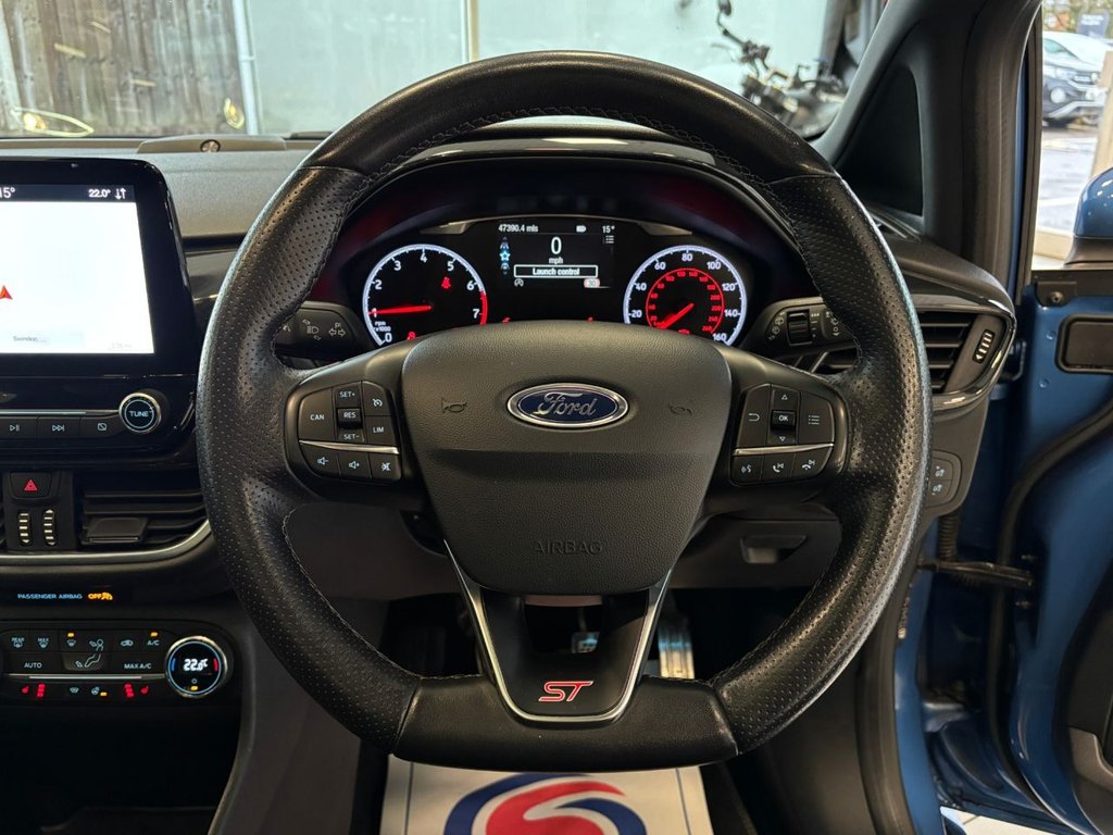 Used Ford Fiesta 2018 for sale - 77212400: Photo 32