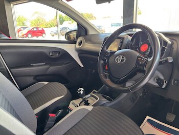 Used Toyota AYGO 2019 for sale - 78569728: Photo