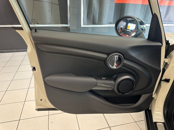 Used MINI Hatch 2016 for sale - 75503013: Photo 43