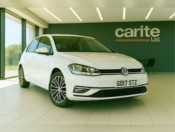 Used Volkswagen Golf 2017 for sale - 75875769: Photo