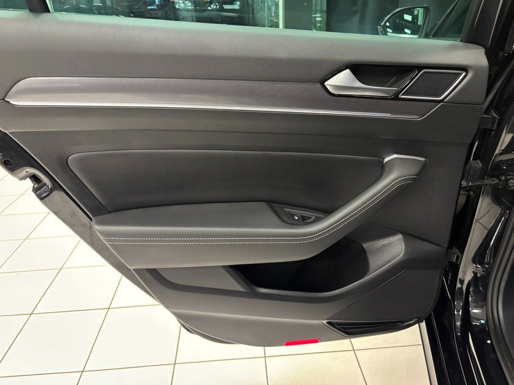 Used Volkswagen Passat 2018 for sale - 76784020: Photo 49