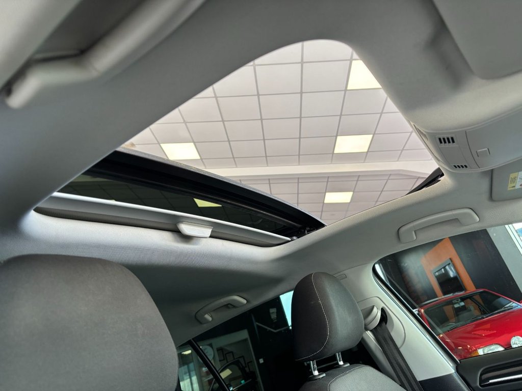 Used Volkswagen Golf 2016 for sale - 78069073: Photo 24