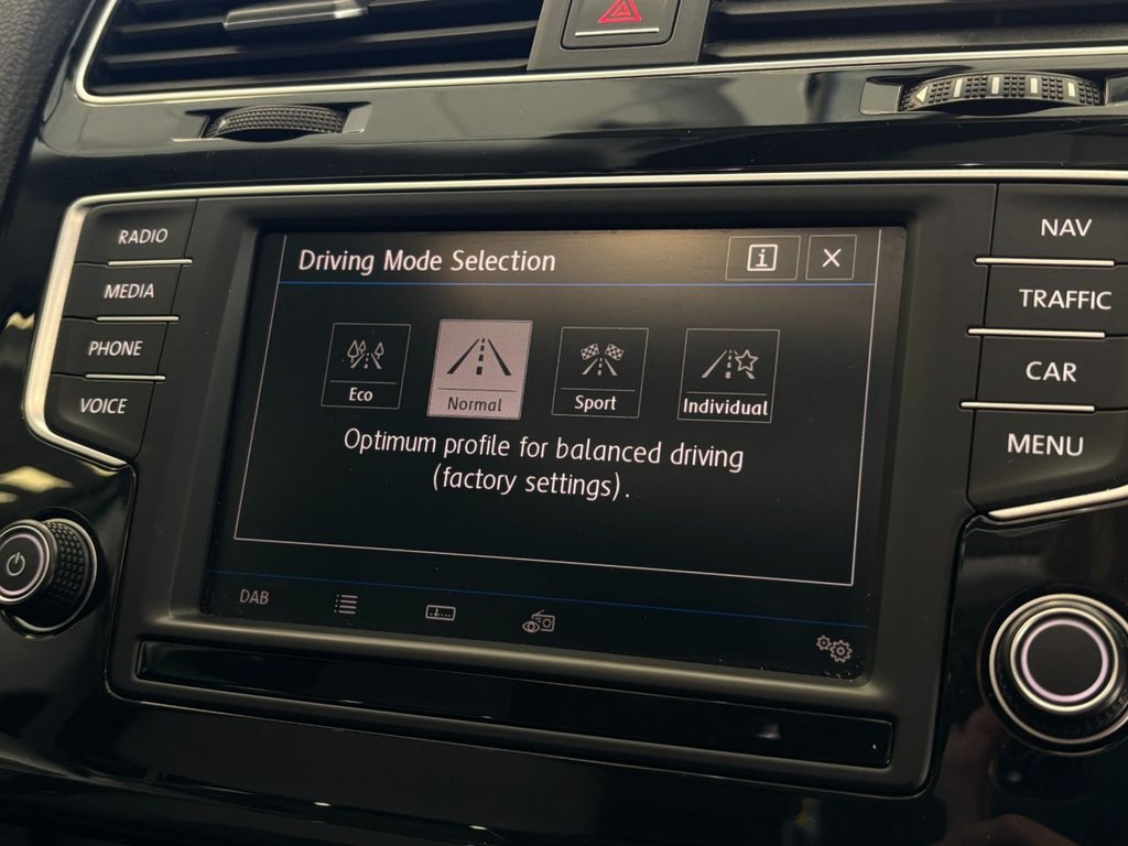 Used Volkswagen Golf 2016 for sale - 78069073: Photo 33