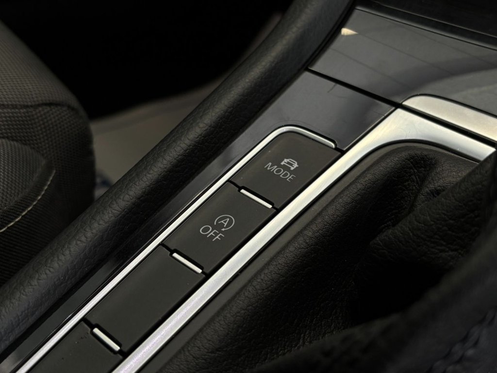 Used Volkswagen Golf 2016 for sale - 78069073: Photo 41