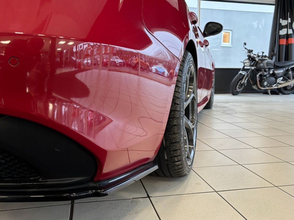 Used Alfa Romeo Giulia 2017 for sale - 77199961: Photo 18