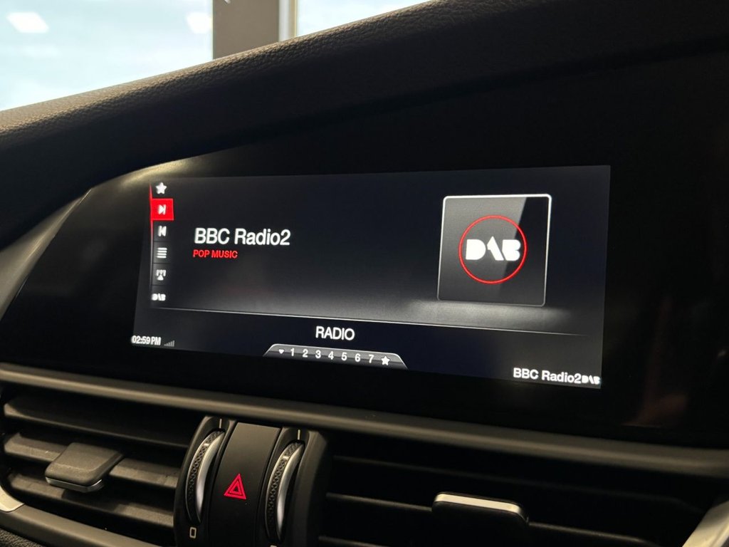 Used Alfa Romeo Giulia 2017 for sale - 77199961: Photo 35