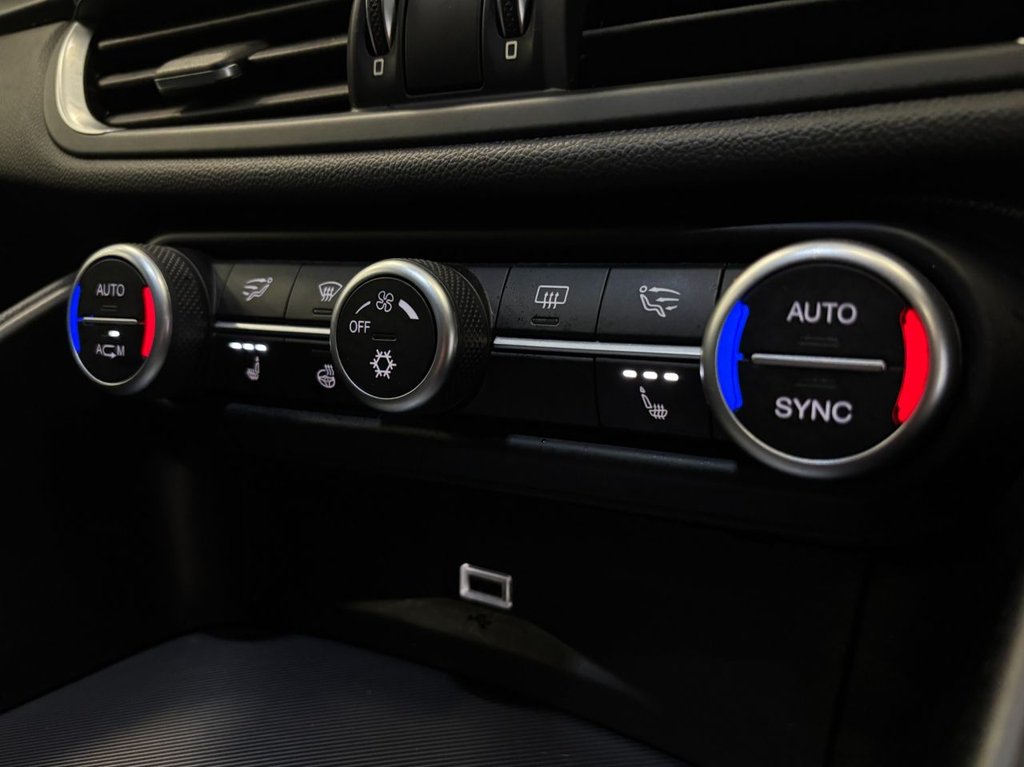 Used Alfa Romeo Giulia 2017 for sale - 77199961: Photo 41