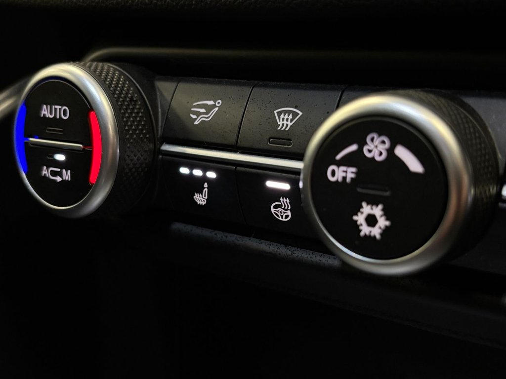 Used Alfa Romeo Giulia 2017 for sale - 77199961: Photo 42