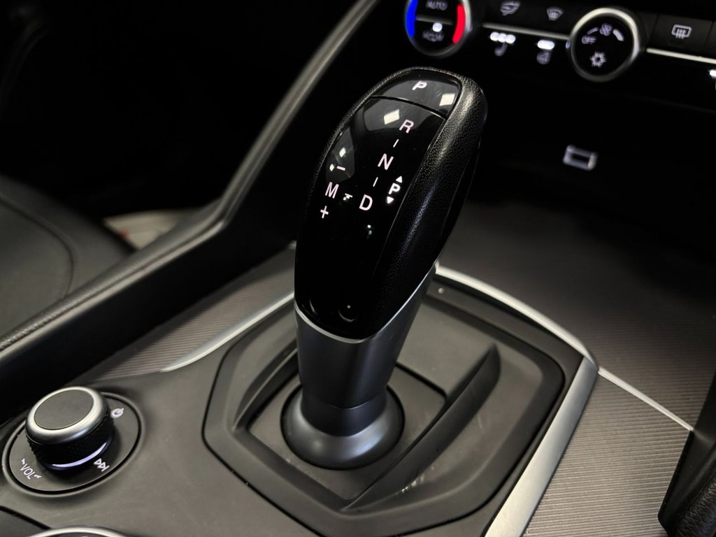 Used Alfa Romeo Giulia 2017 for sale - 77199961: Photo 44