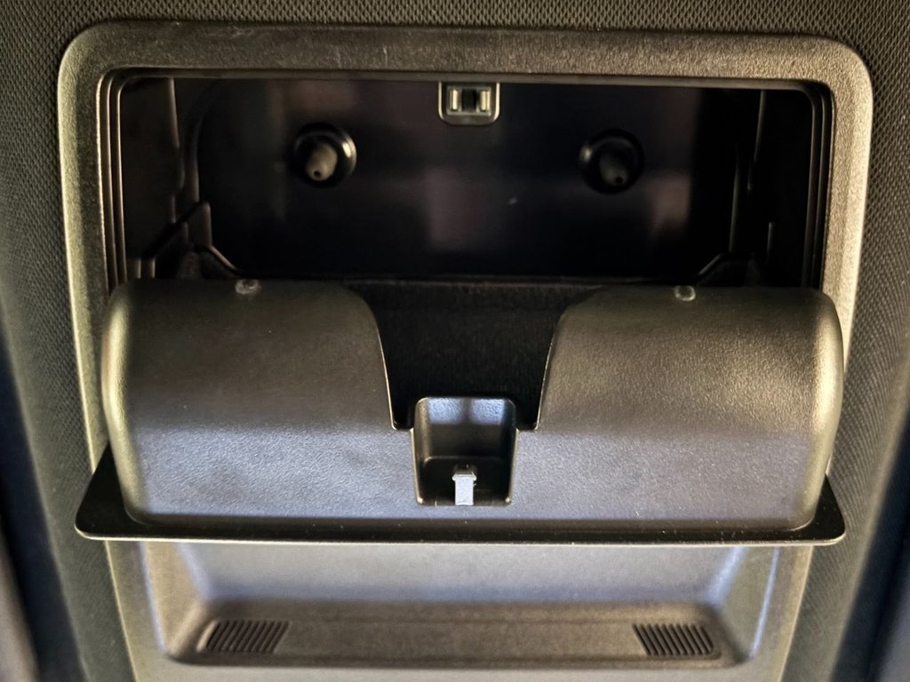 Used Ford Fiesta 2018 for sale - 76654801: Photo 48