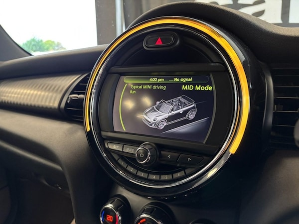Used MINI Convertible 2016 for sale - 76203426: Photo 36