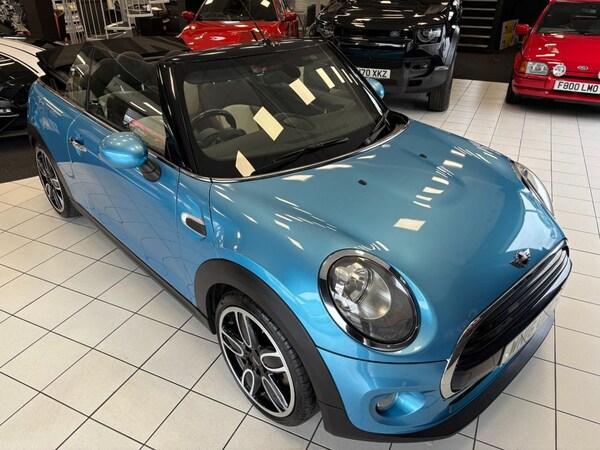 Used MINI Convertible 2016 for sale - 76203426: Photo 3