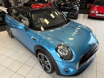 Used MINI Convertible 2016 for sale - 76203426: Photo 3
