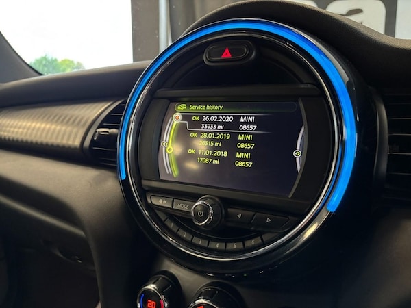 Used MINI Convertible 2016 for sale - 76203426: Photo 42