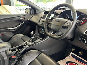 Used Ford Focus 2017 for sale - 79599050: Photo