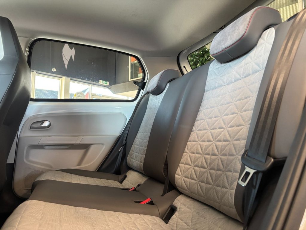 Used Volkswagen up! 2021 for sale - 76783506: Photo 40