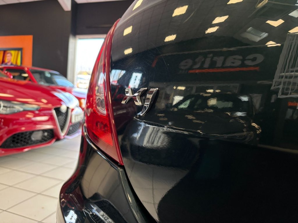 Used Jaguar XJ 2014 for sale - 77383899: Photo 12