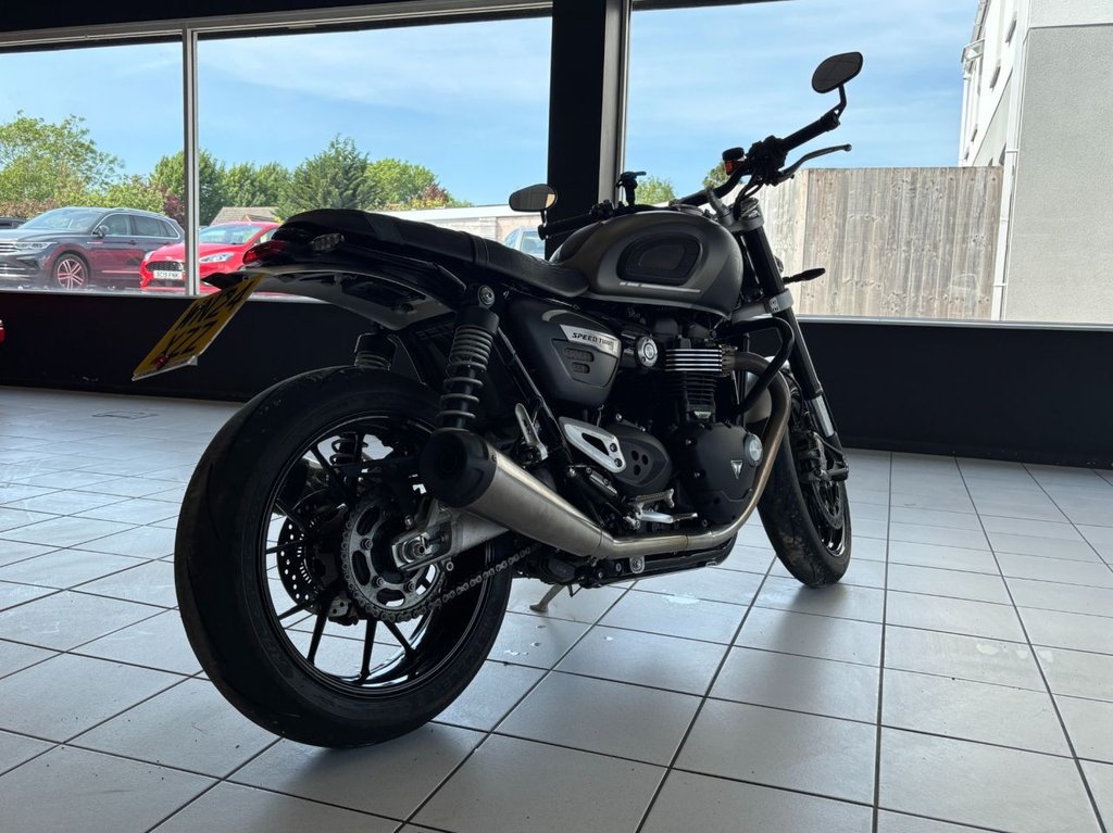 Used Triumph SPEED TWIN 1200 2024 for sale - 78672824: Photo 10