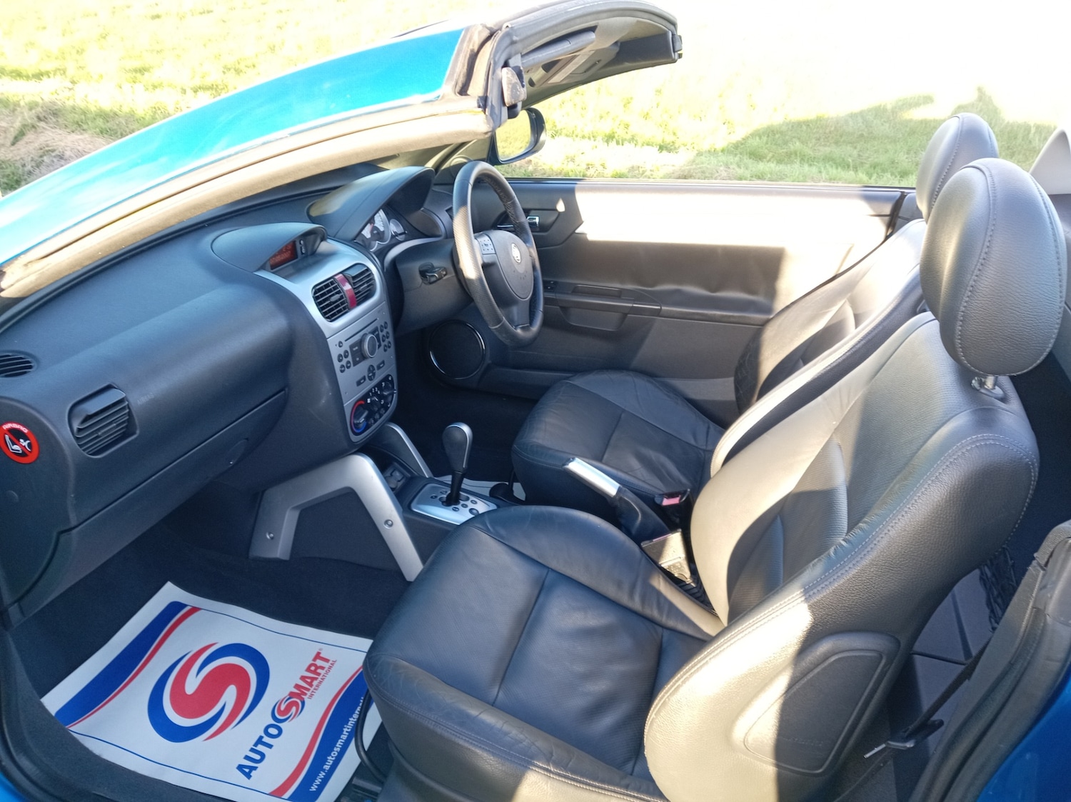 Used Vauxhall Tigra 2007 for sale - 76821970: Photo 9