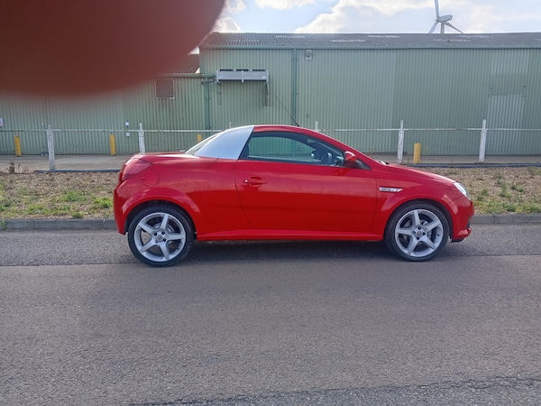 Used Vauxhall Tigra 2009 for sale - 75049519: Photo 12