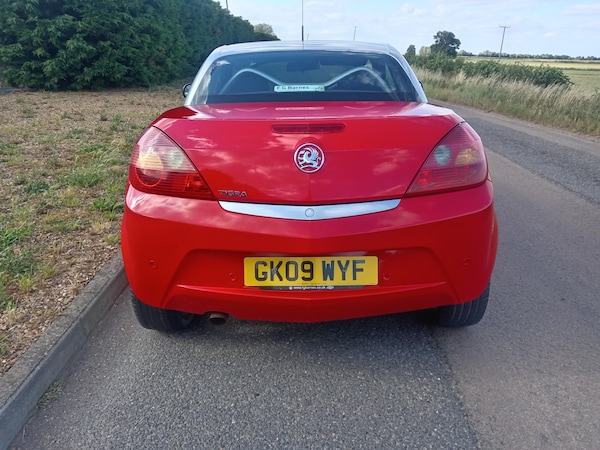 Used Vauxhall Tigra 2009 for sale - 75049519: Photo 15
