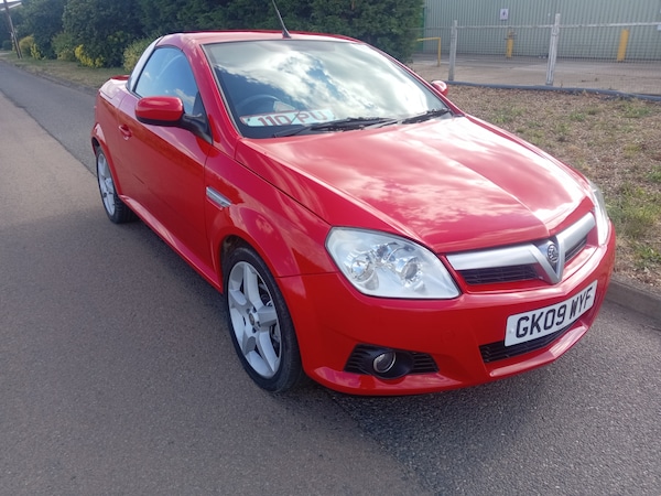 Used Vauxhall Tigra 2009 for sale - 75049519: Photo 16