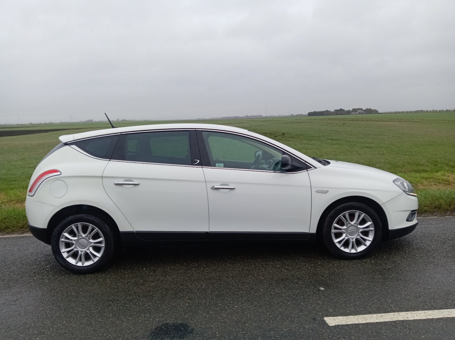 Used Chrysler Delta 2012 for sale - 76819318: Photo 10