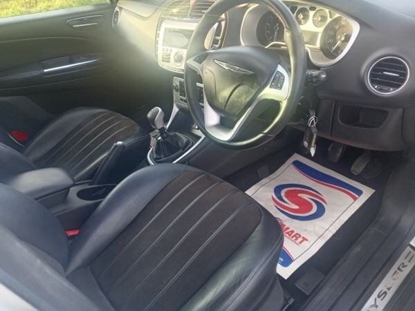 Used Chrysler Delta 2012 for sale - 76845634: Photo 9