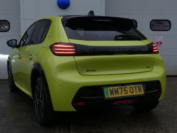 Used Peugeot 208 2025 for sale - 78405991: Photo