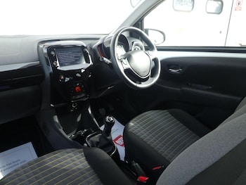 Used Peugeot 108 2021 for sale - 78405999: Photo