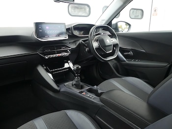 Used Peugeot 2008 2020 for sale - 78751820: Photo