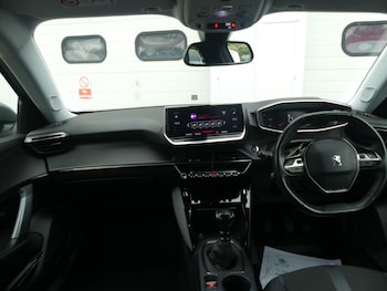 Used Peugeot 2008 2020 for sale - 78751820: Photo