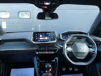 Used Peugeot 2008 2023 for sale - 78406017: Photo