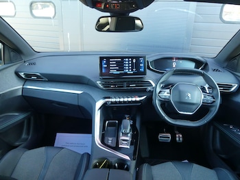 Used Peugeot 5008 2023 for sale - 78448739: Photo