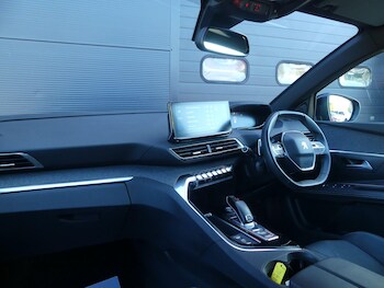 Used Peugeot 5008 2023 for sale - 78448739: Photo
